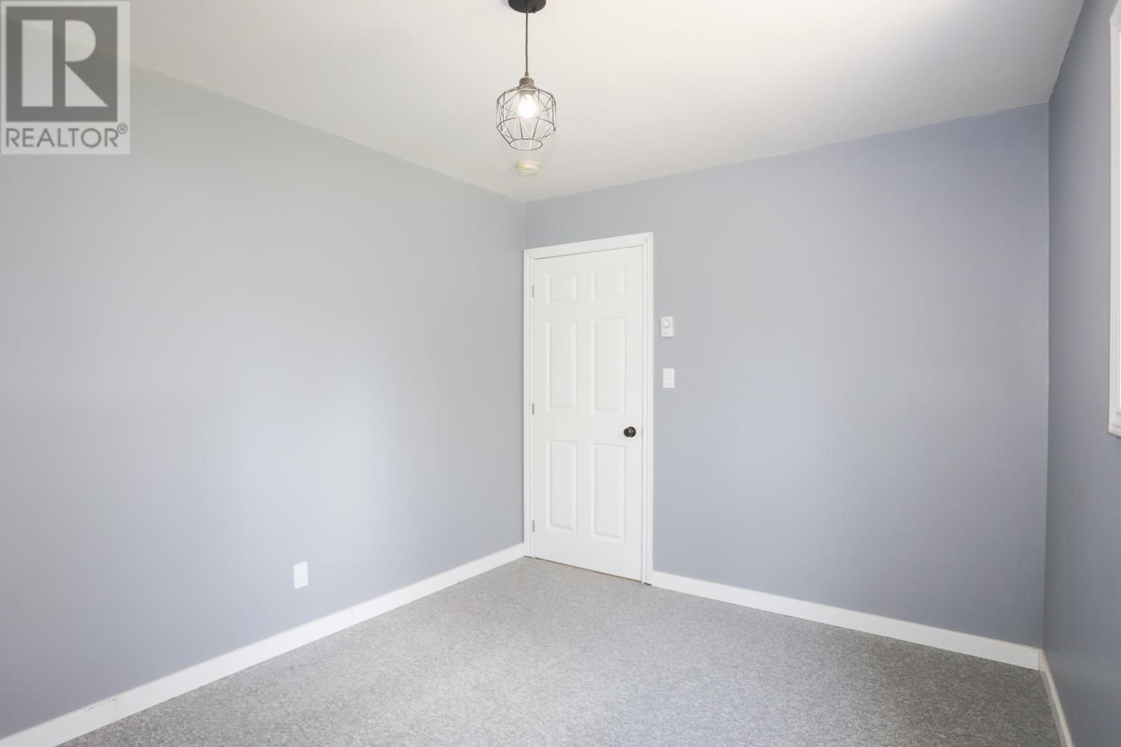 838 Four Seasons DR - 19