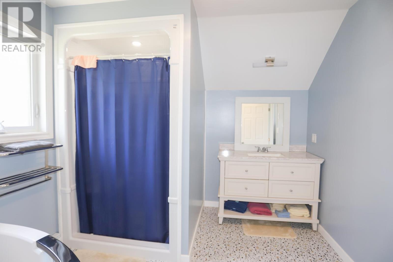 838 Four Seasons DR - 22