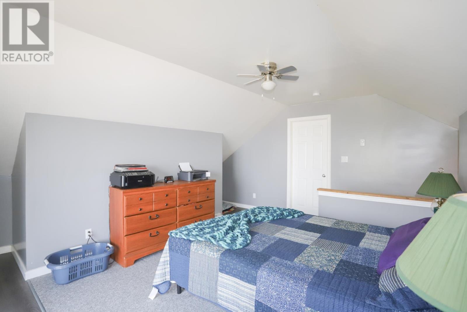 838 Four Seasons DR - 26