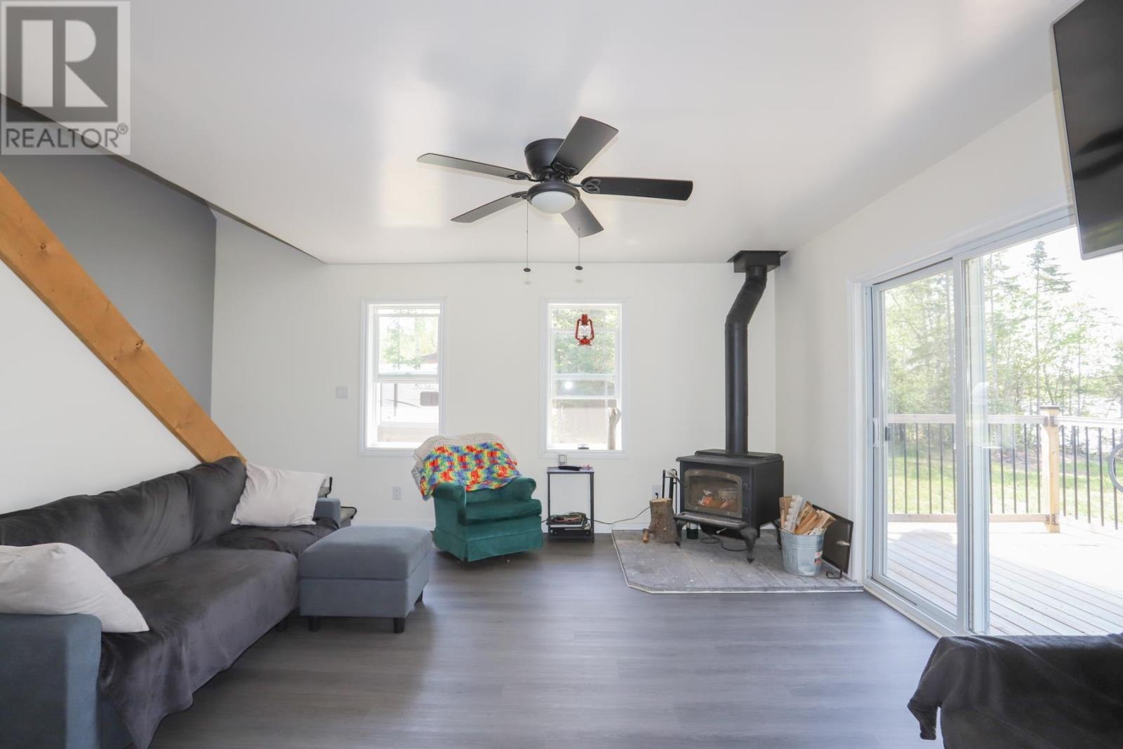 838 Four Seasons DR - 31