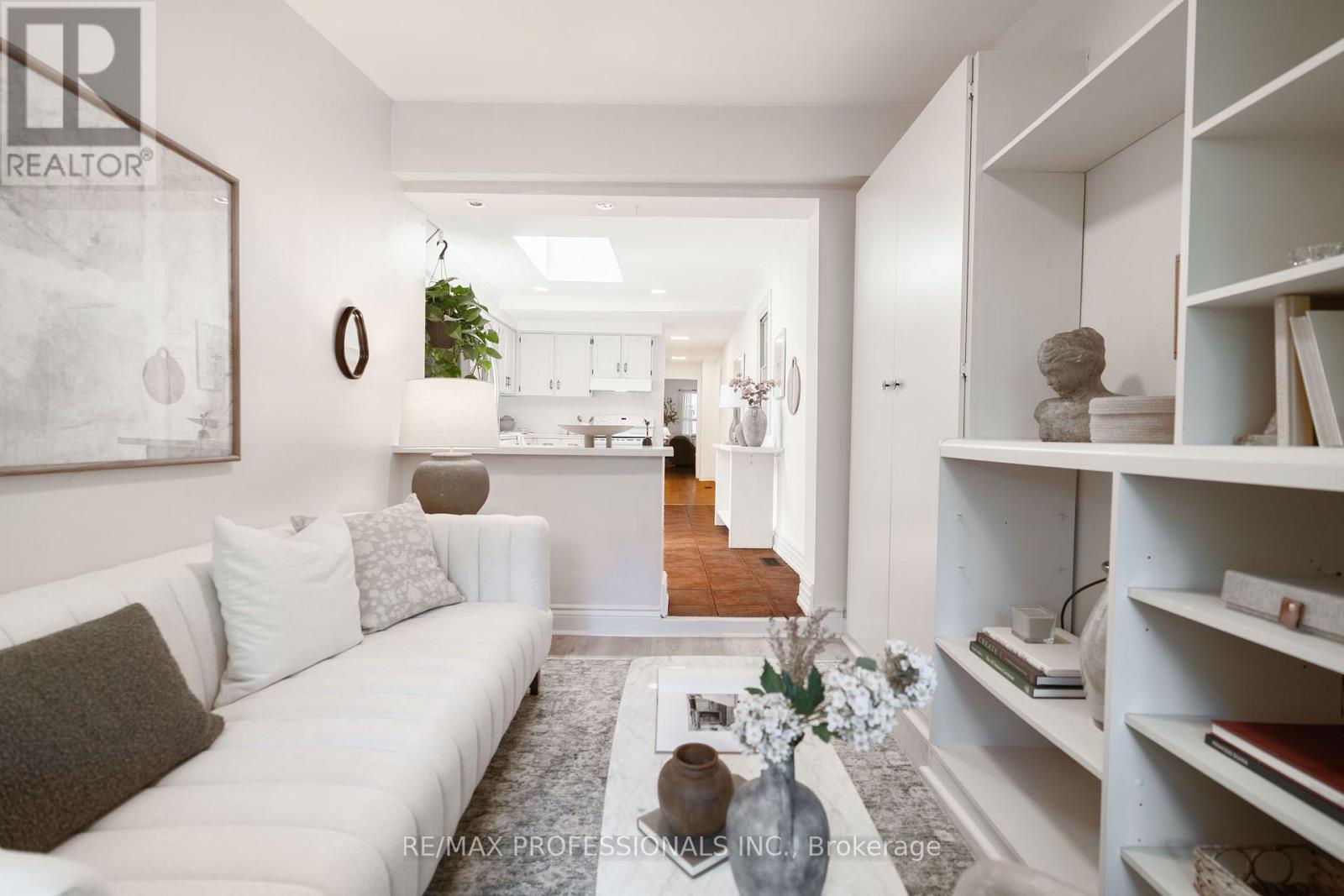 358 PACIFIC AVENUE - 11