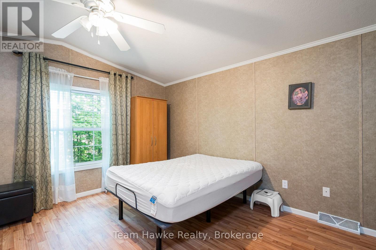 97 GEORGIAN GLEN DRIVE - 13