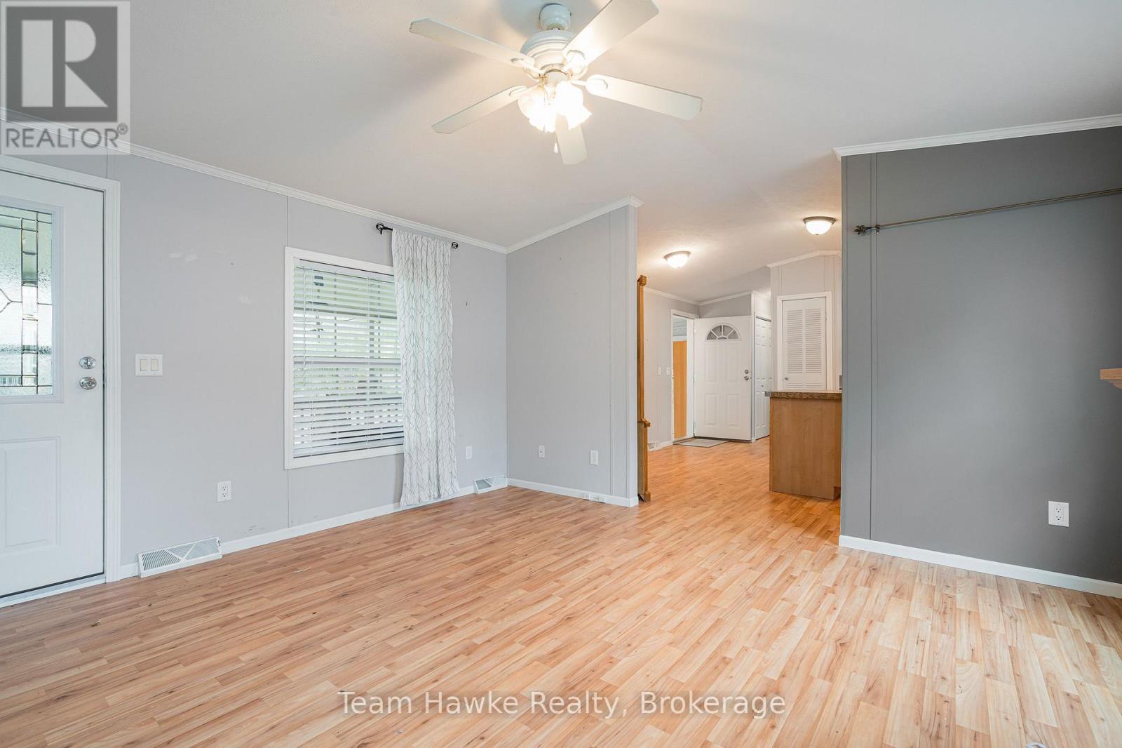 97 GEORGIAN GLEN DRIVE - 5