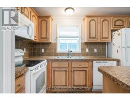 97 Georgian Glen Drive, Wasaga Beach, ON L9Z1K8 Photo 10