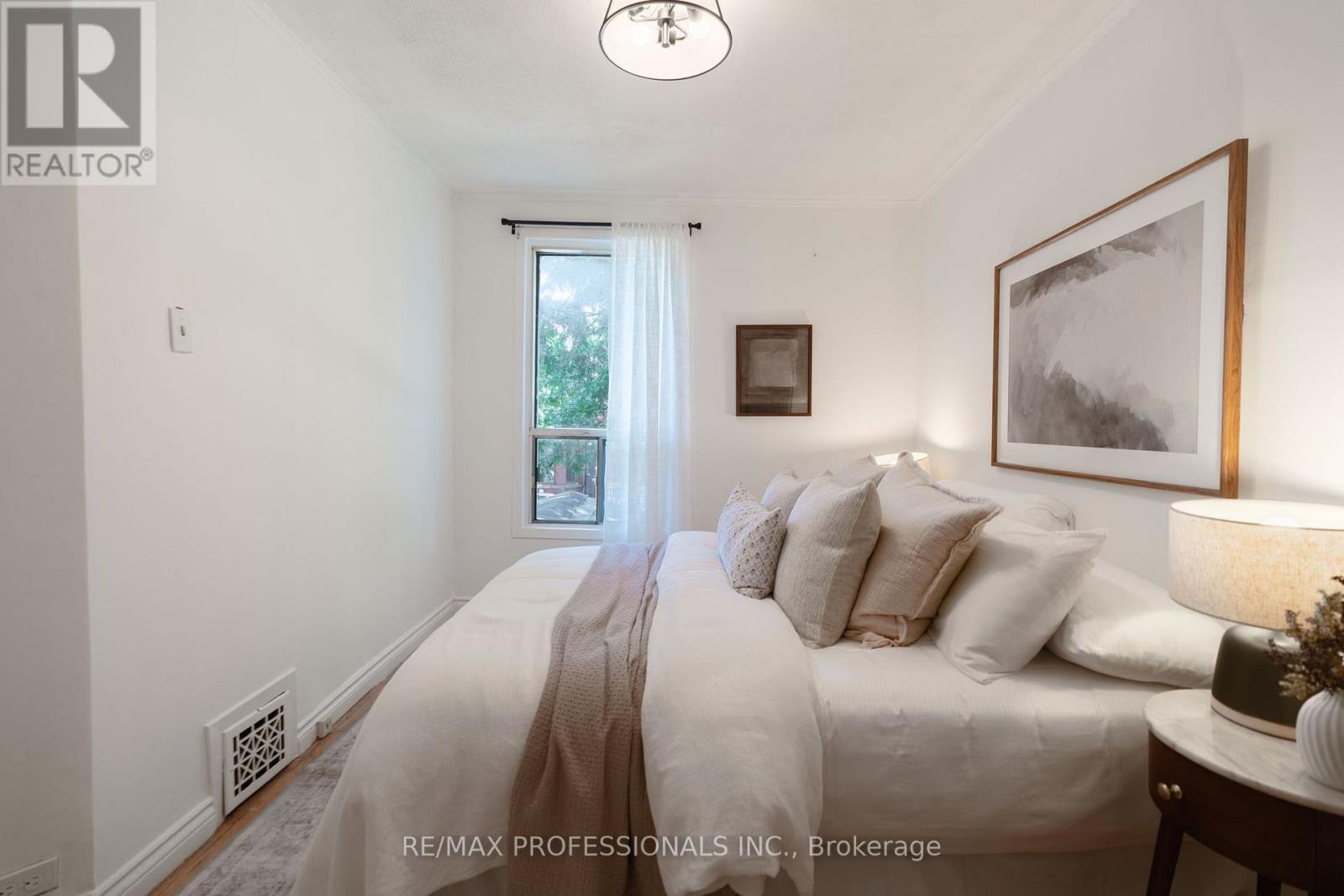 358 PACIFIC AVENUE - 14