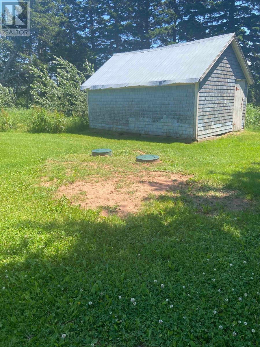 760 Baltic Road - 32