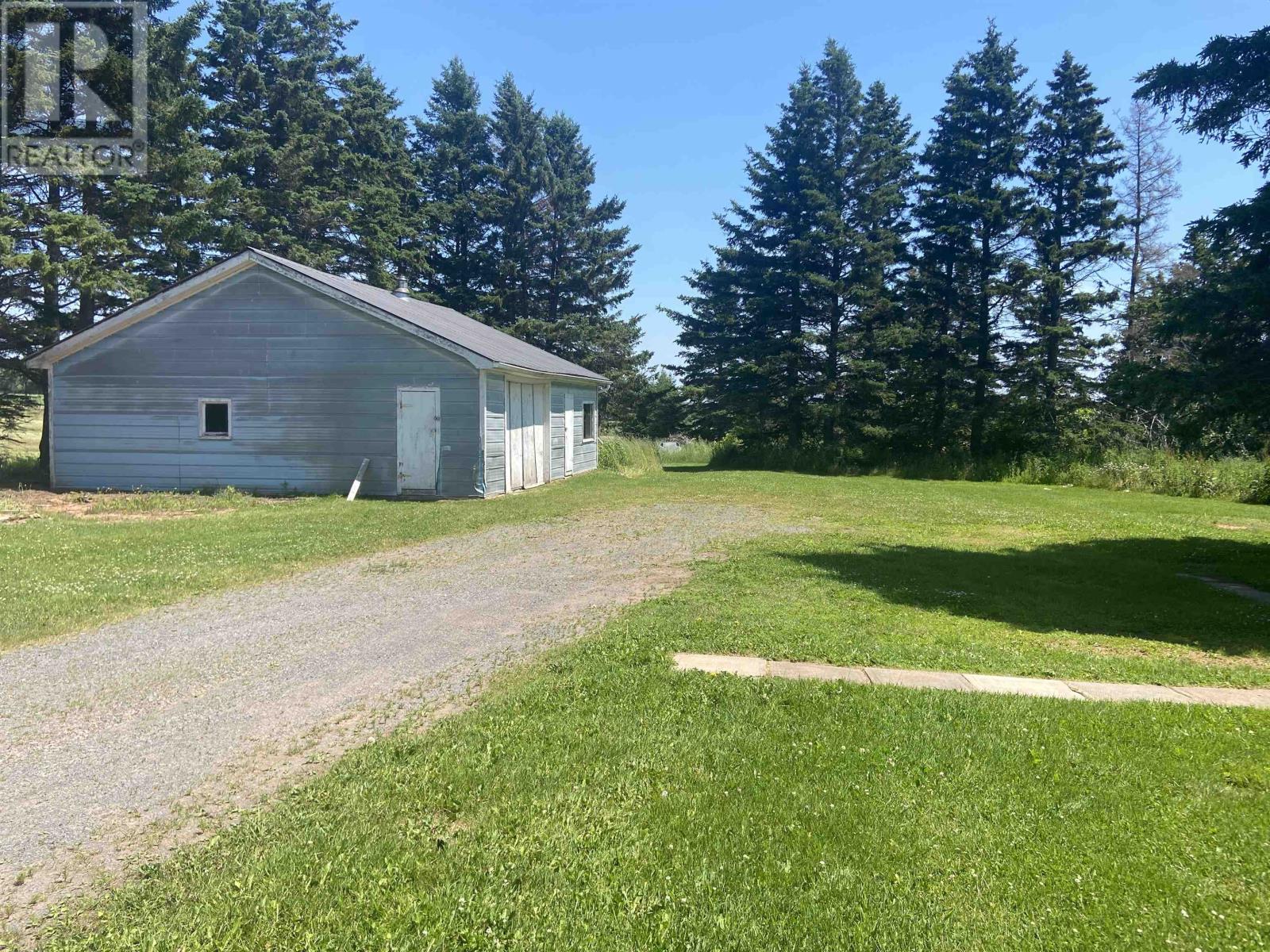 760 Baltic Road - 28