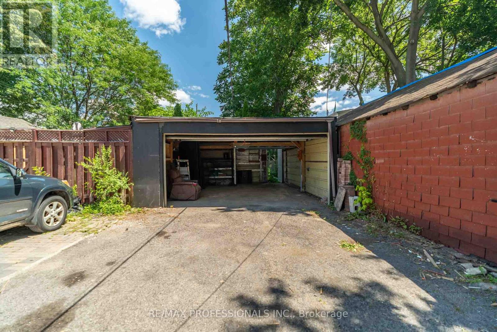 358 PACIFIC AVENUE - 27