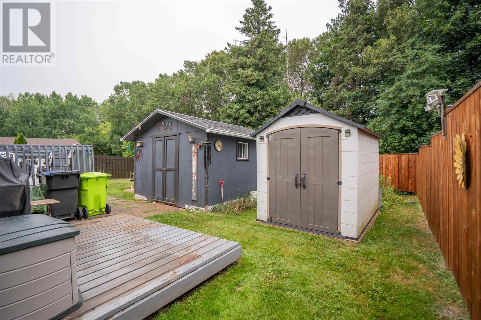 32 Bainbridge ST - 25