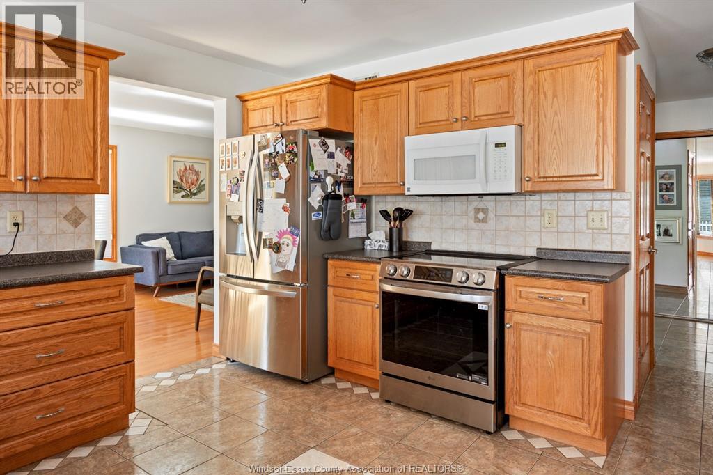 5760 WAYNE - 18