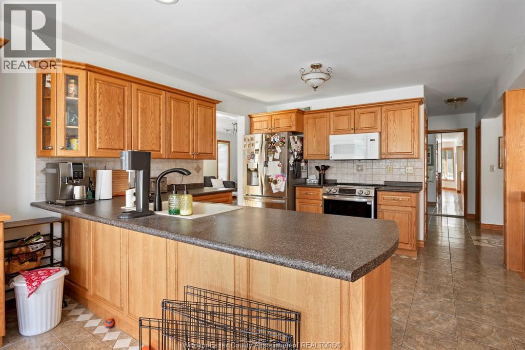 5760 WAYNE - 20