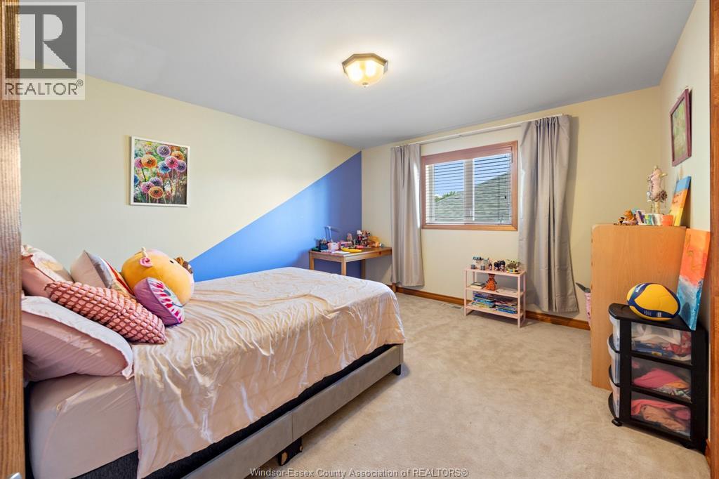 5760 WAYNE - 27