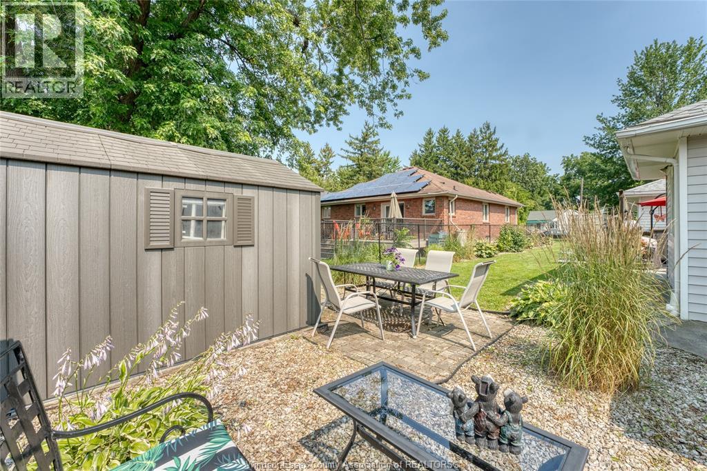 791 Scofield AVENUE - 40