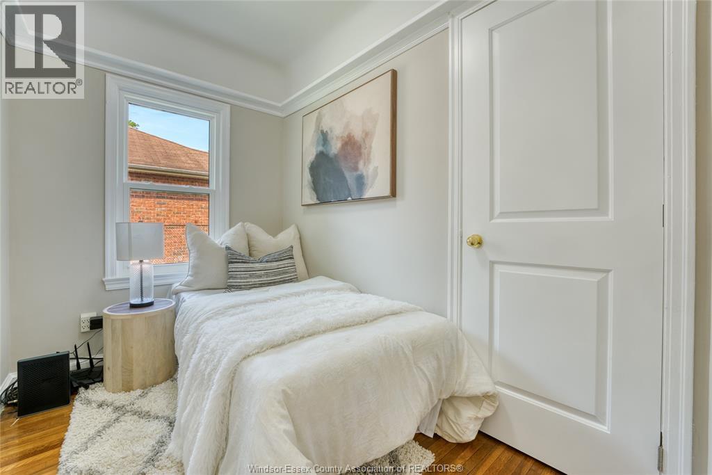 791 Scofield AVENUE - 27