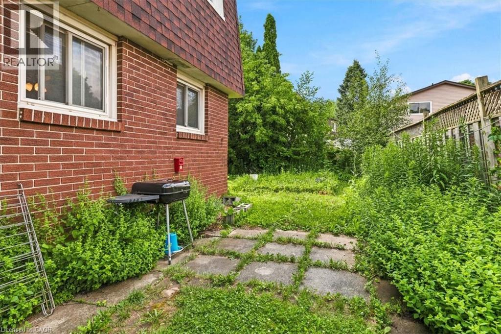 6 TAMARACK Court - Image 26