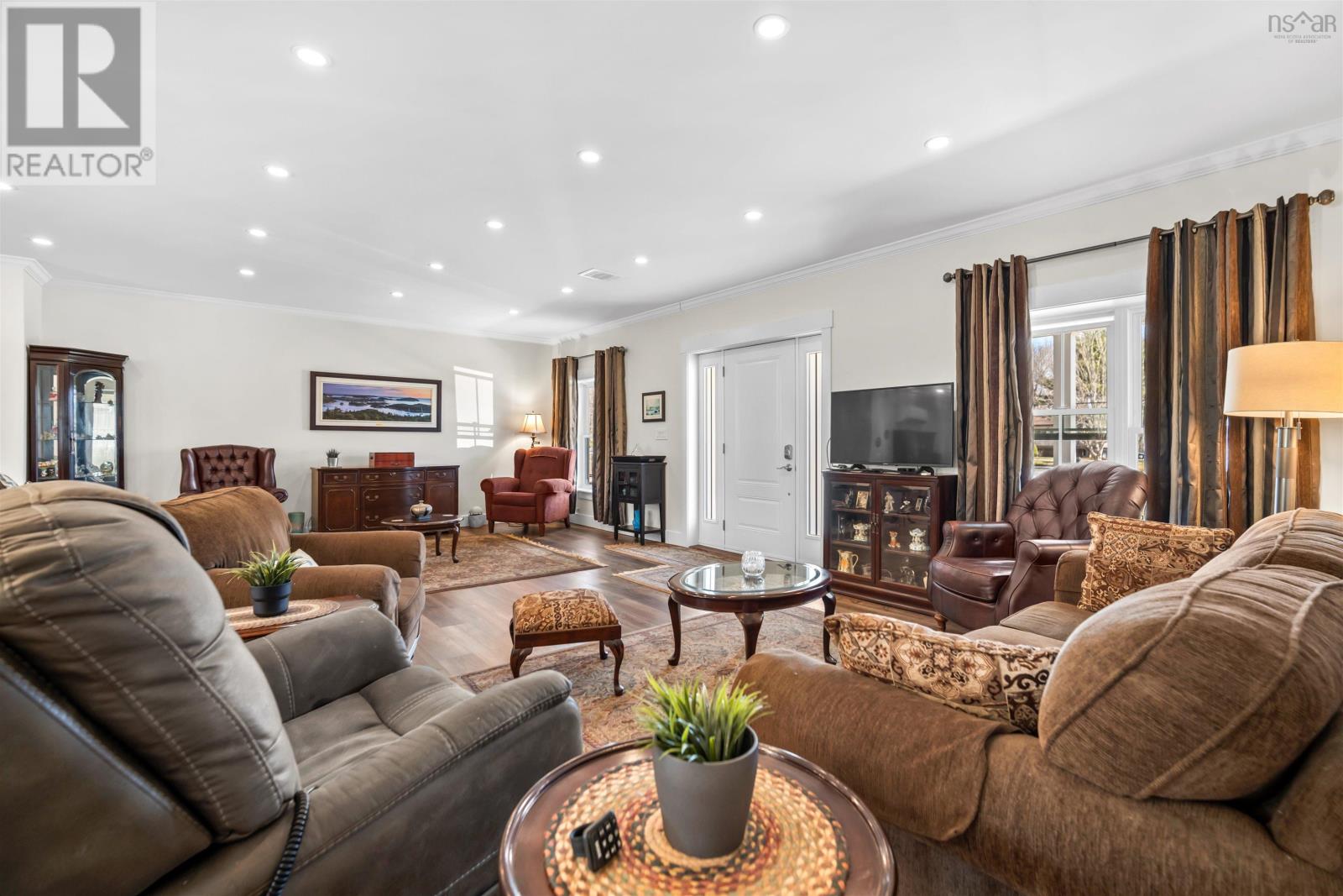 149 & 151 Silver Birch Drive - 13