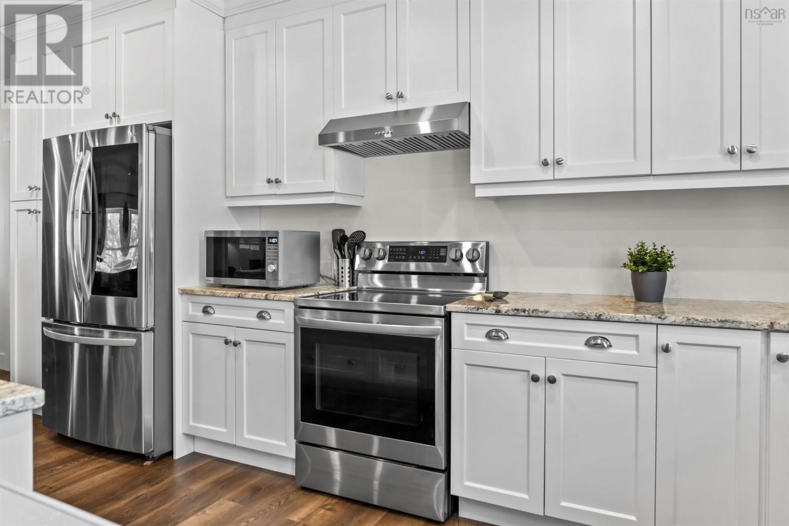 149 & 151 Silver Birch Drive - 10