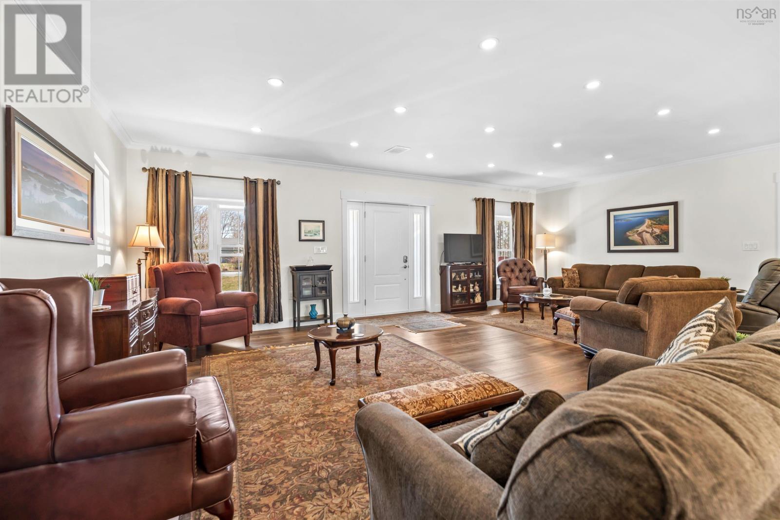 149 & 151 Silver Birch Drive - 11