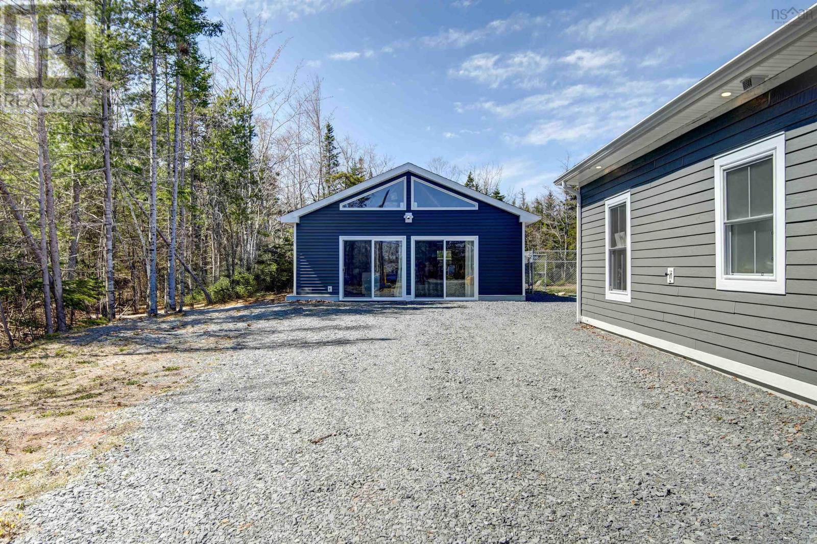 149 & 151 Silver Birch Drive - 29