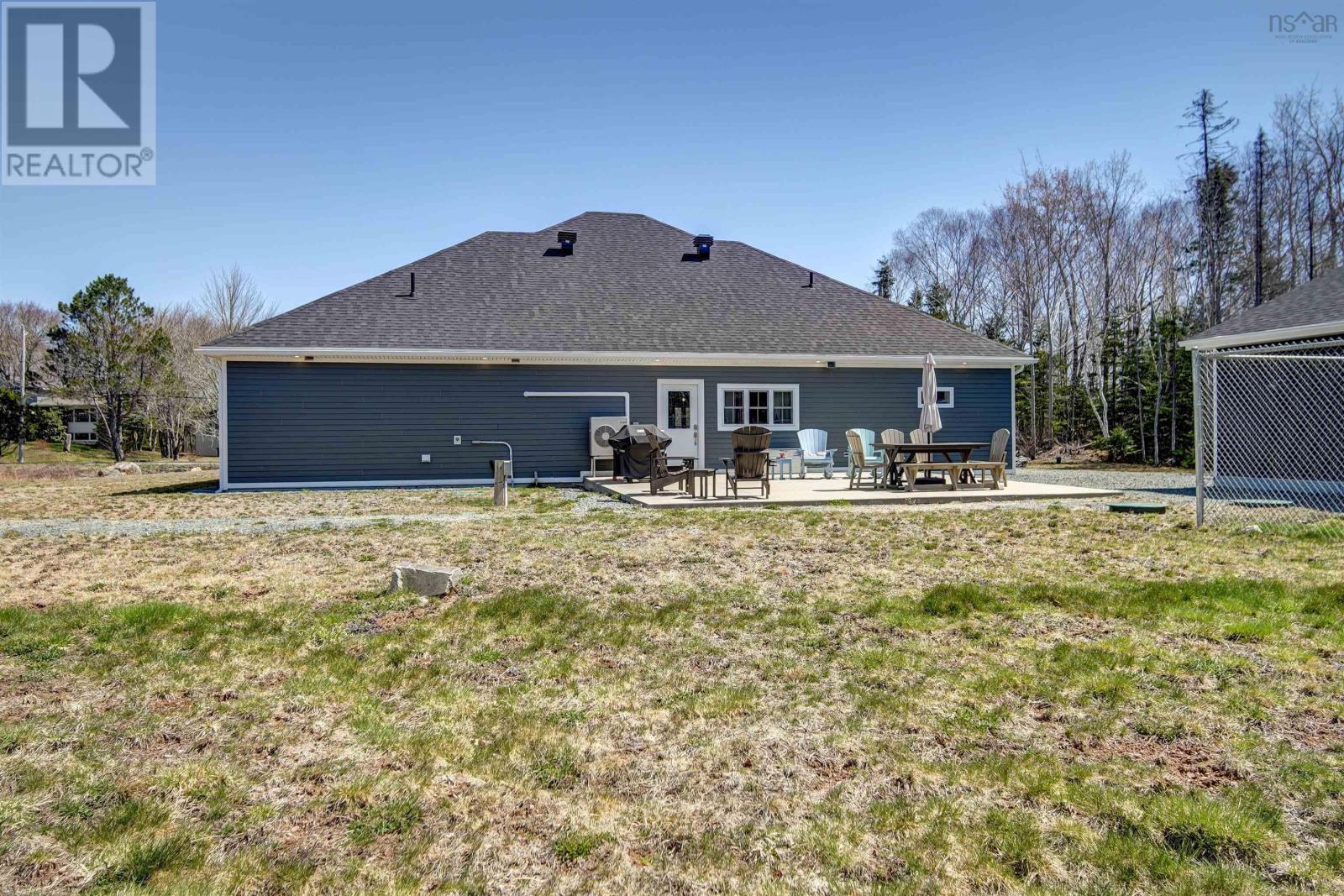 149 & 151 Silver Birch Drive - 40