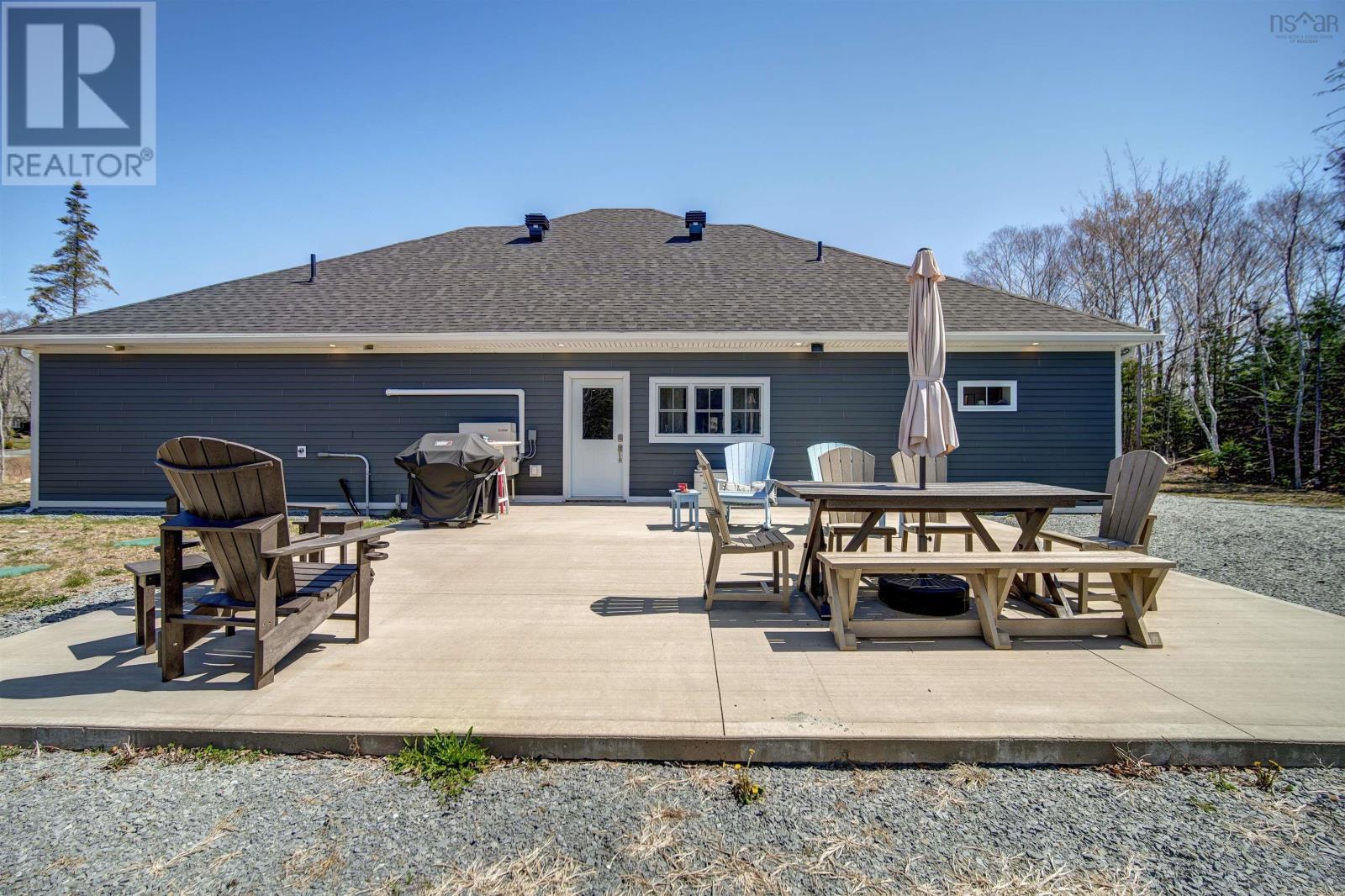 149 & 151 Silver Birch Drive - 41