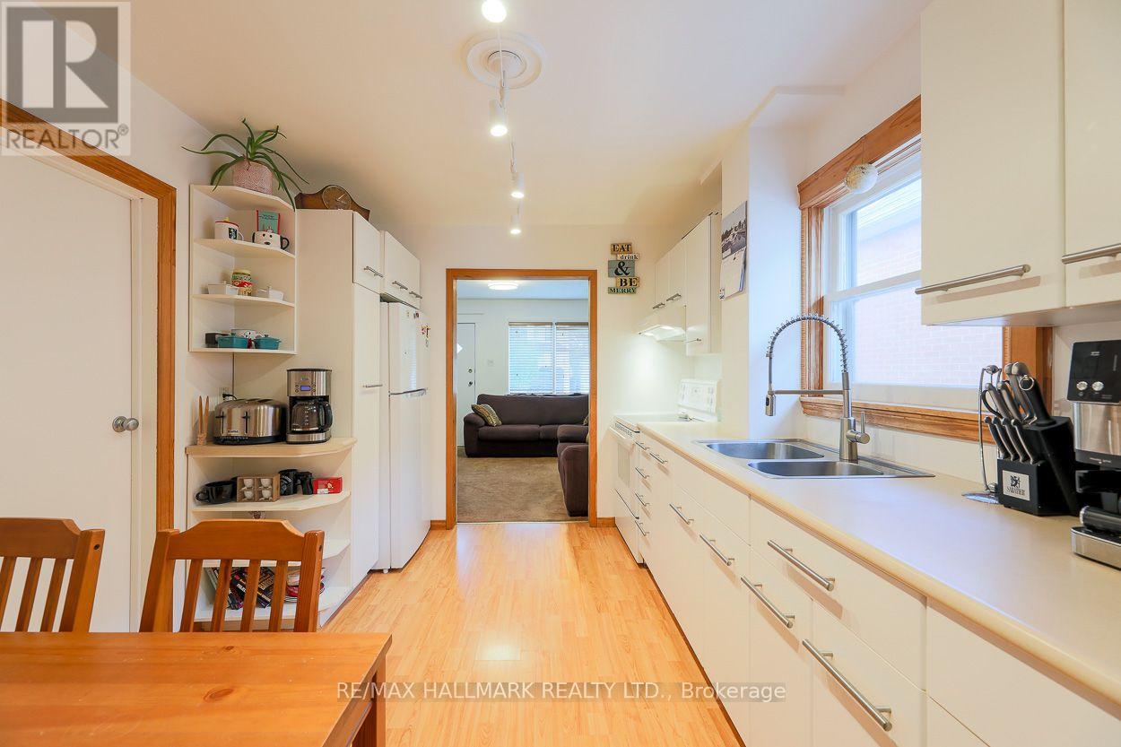 58 CLAREMORE AVENUE - Image 3