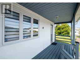 14 Freshwater Crescent thumbnail 19