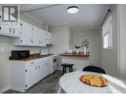 14 Freshwater Crescent thumbnail 33
