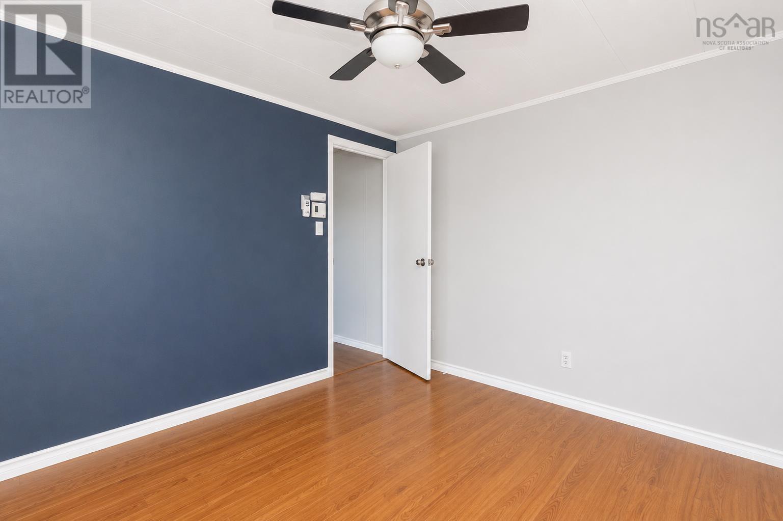 422 Chapel Road - 10