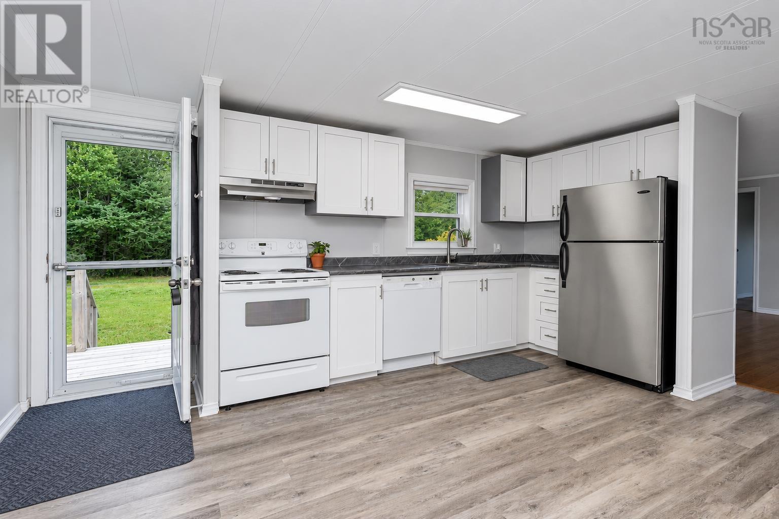 422 Chapel Road - 3