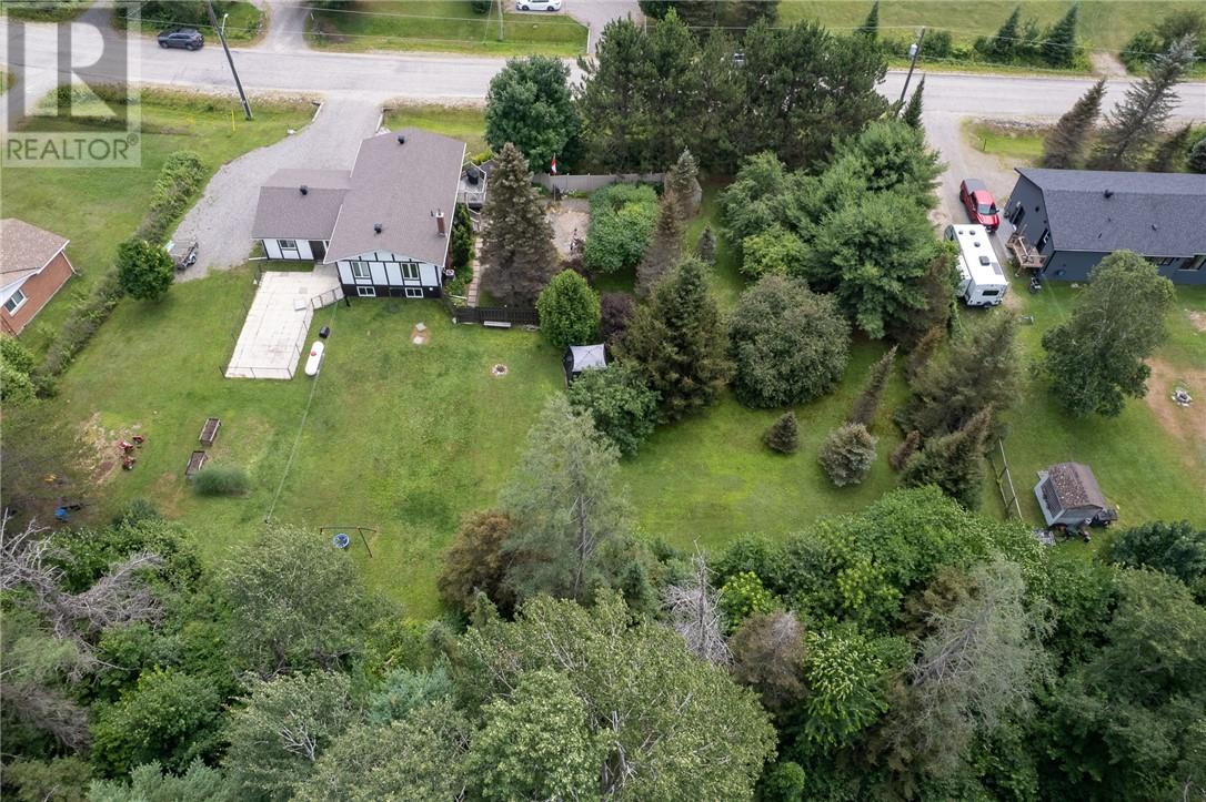 11 Jarbeau Street - 3