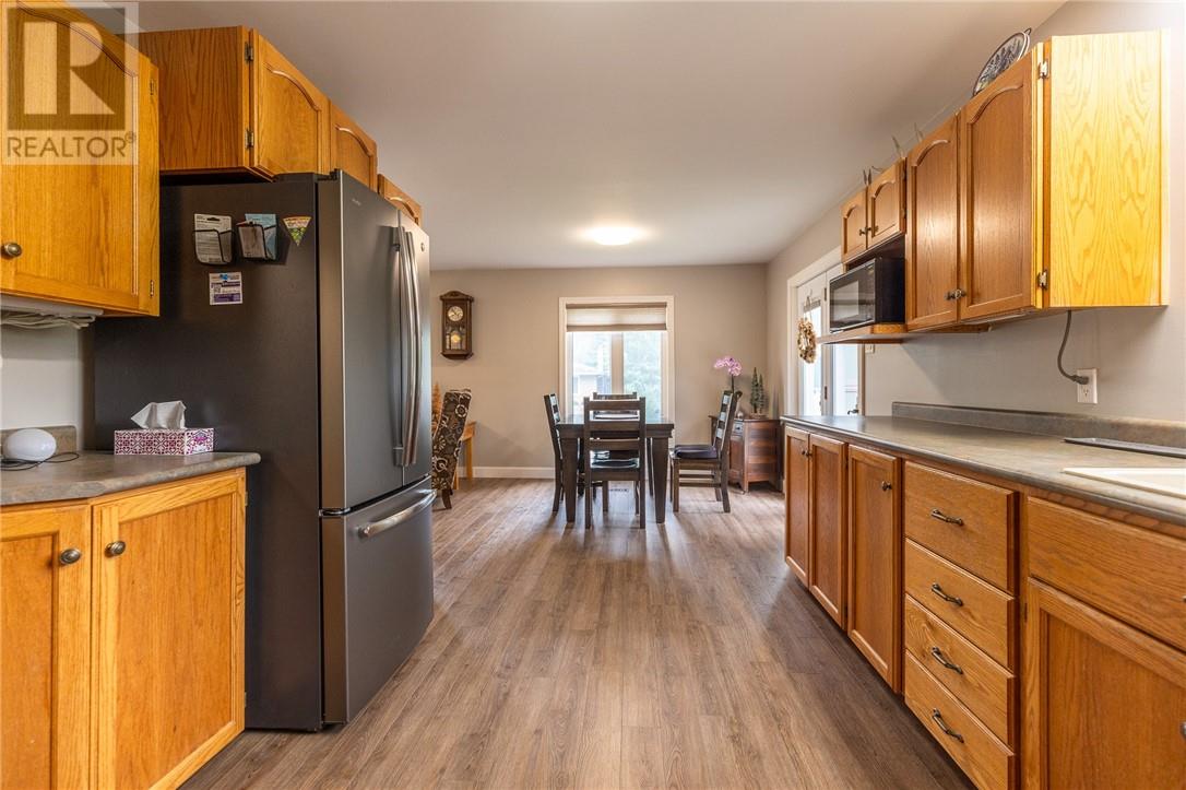 11 Jarbeau Street - 9