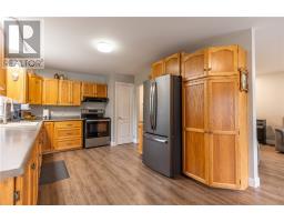 Kitchen - 11 Jarbeau Street, Mckerrow, ON P0P1M0 Photo 11