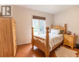 11 Jarbeau Street, Mckerrow, ON P0P1M0 Photo 27