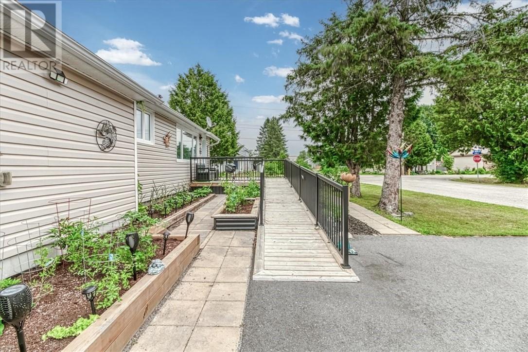 119 Mackie Street - 29