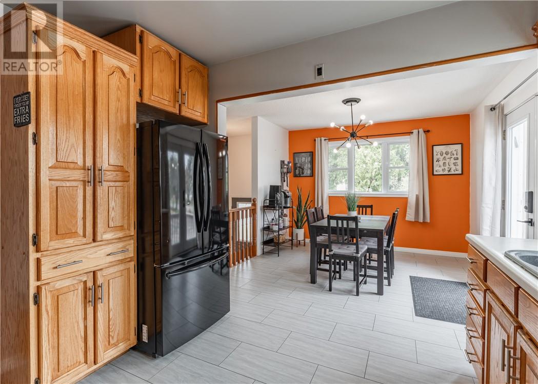 17 Sycamore Street - 11