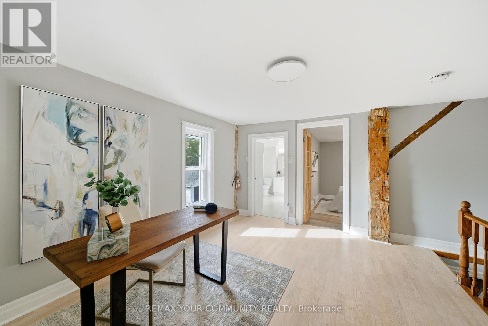 30 ELIZABETH STREET S - 16