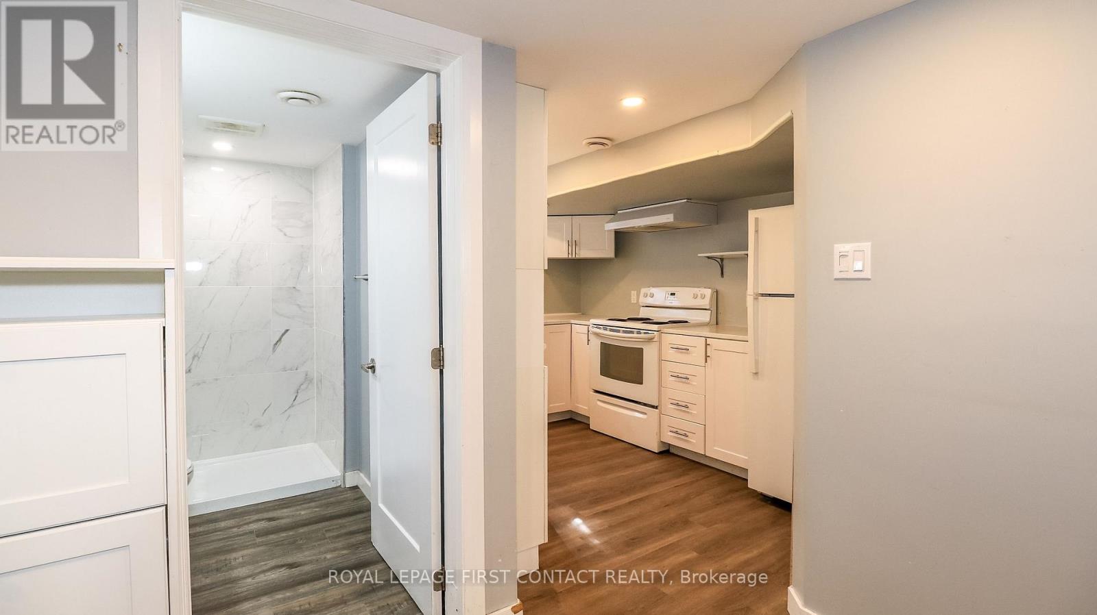 47 CAMPBELL AVENUE - 40