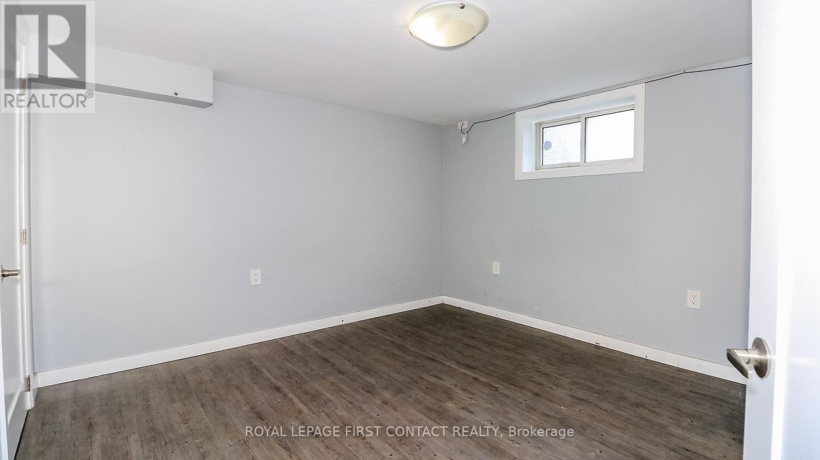 47 CAMPBELL AVENUE - 46