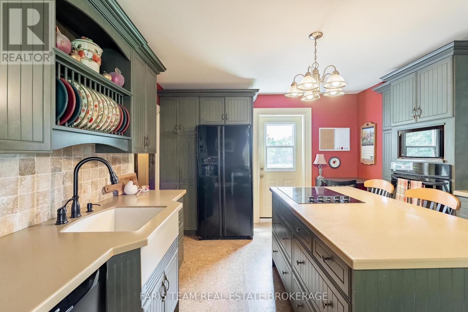 2289 KINNEAR SIDE ROAD - 7