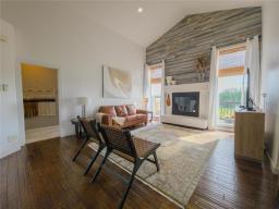 207 Burnett Road N, Onanole, MB R0J1N0 Photo 13