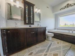 207 Burnett Road N, Onanole, MB R0J1N0 Photo 21
