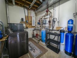 207 Burnett Road N, Onanole, MB R0J1N0 Photo 36