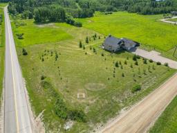 207 Burnett Road N, Onanole, MB R0J1N0 Photo 47