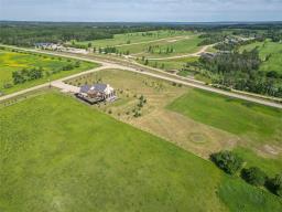 207 Burnett Road N, Onanole, MB R0J1N0 Photo 49