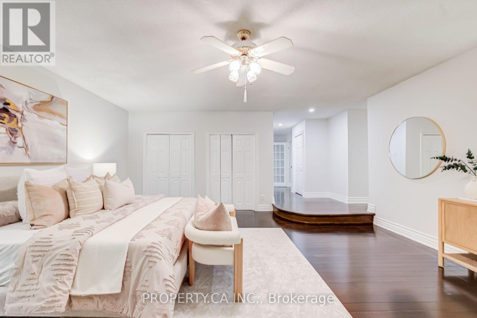 143 CAMBRIDGE CRESCENT - 24