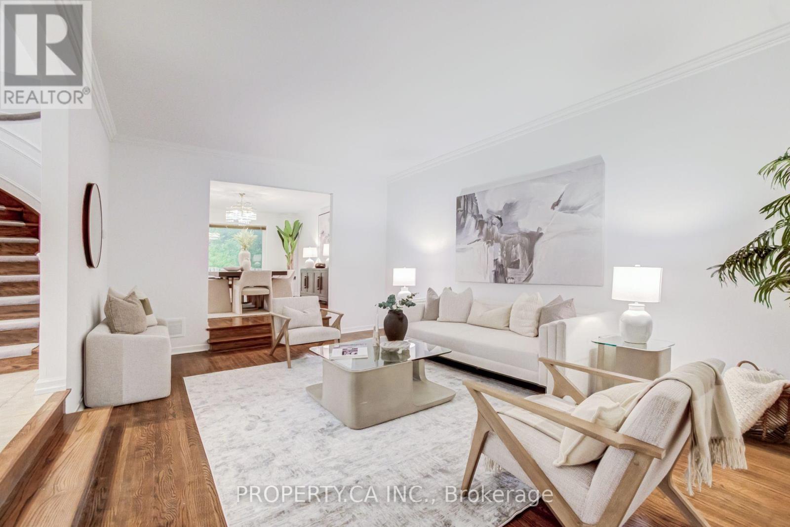 143 CAMBRIDGE CRESCENT - 6