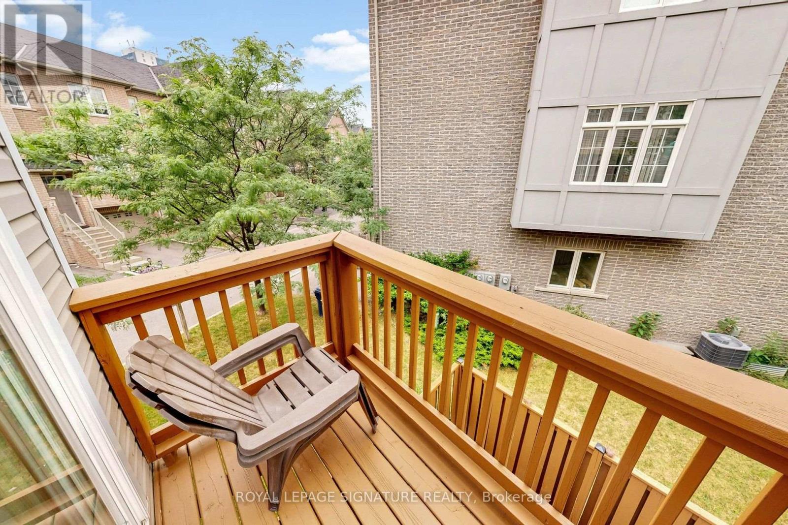 51 PIGGOTT MEWS - 26