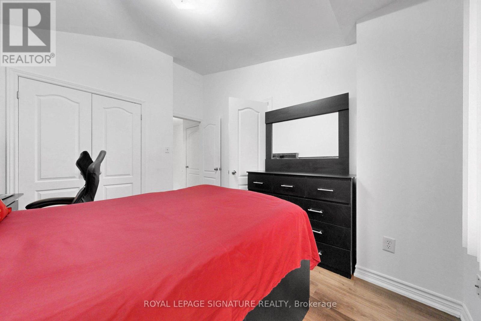 51 PIGGOTT MEWS - 28