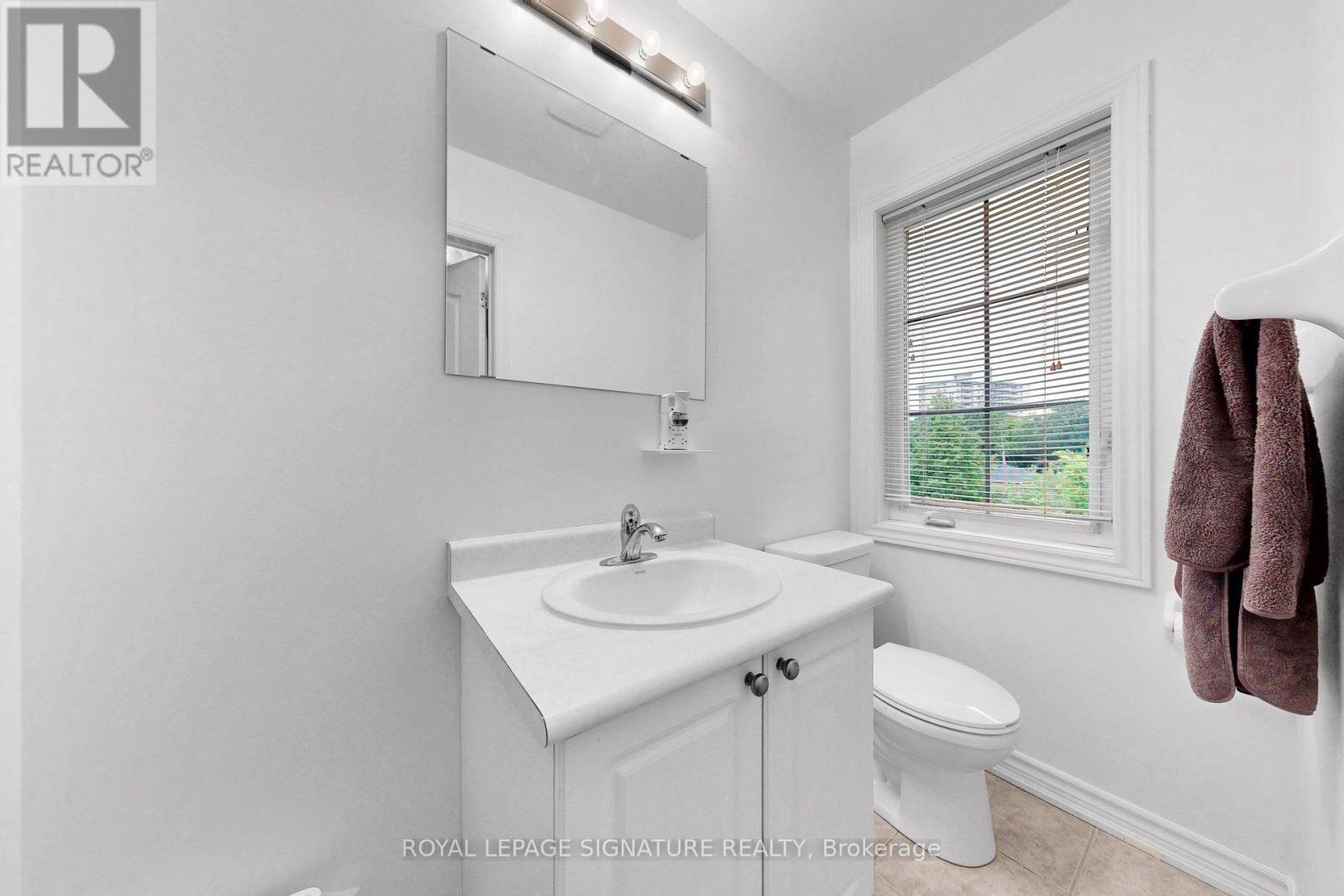 51 PIGGOTT MEWS - 29